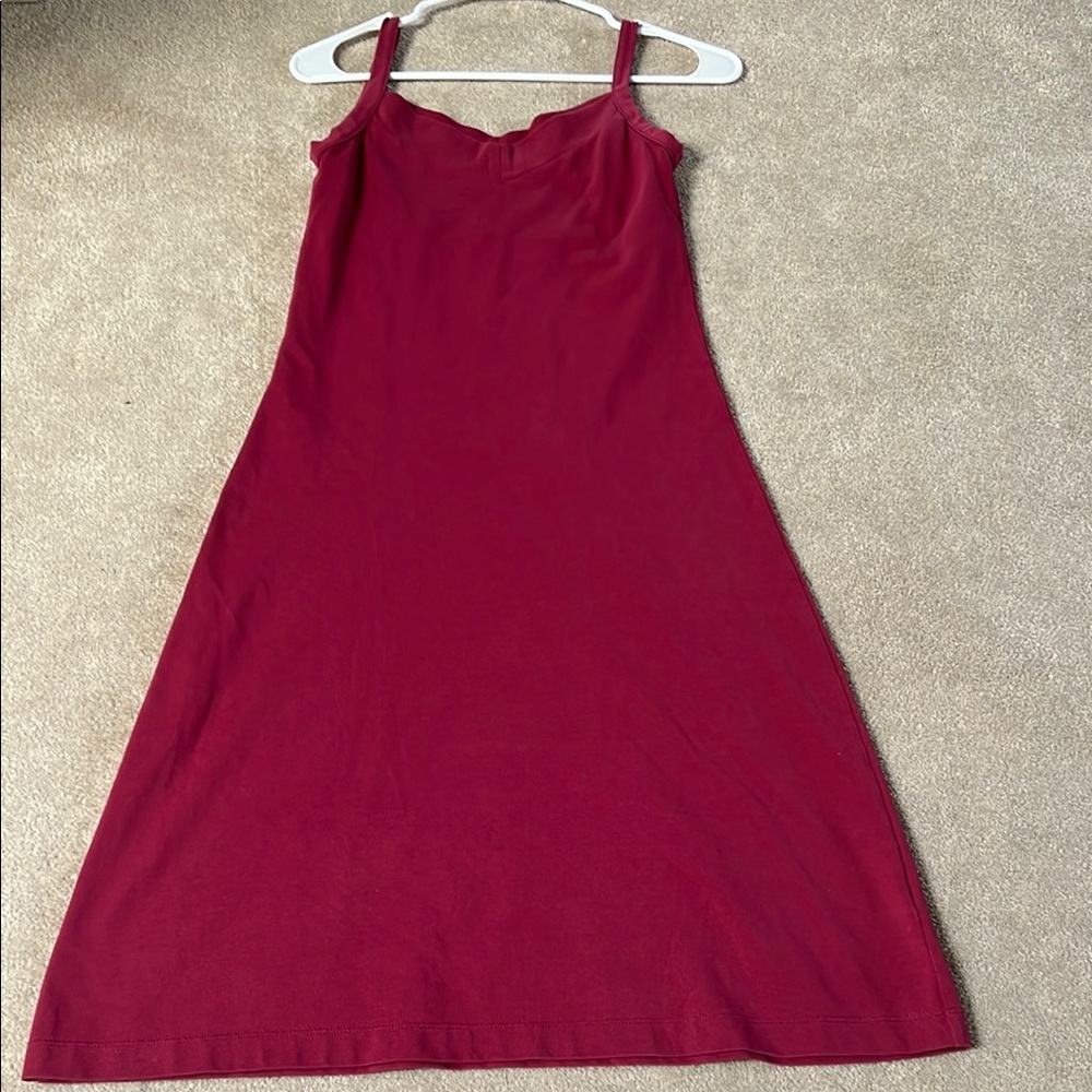 Elegant Red Sleeveless Dress